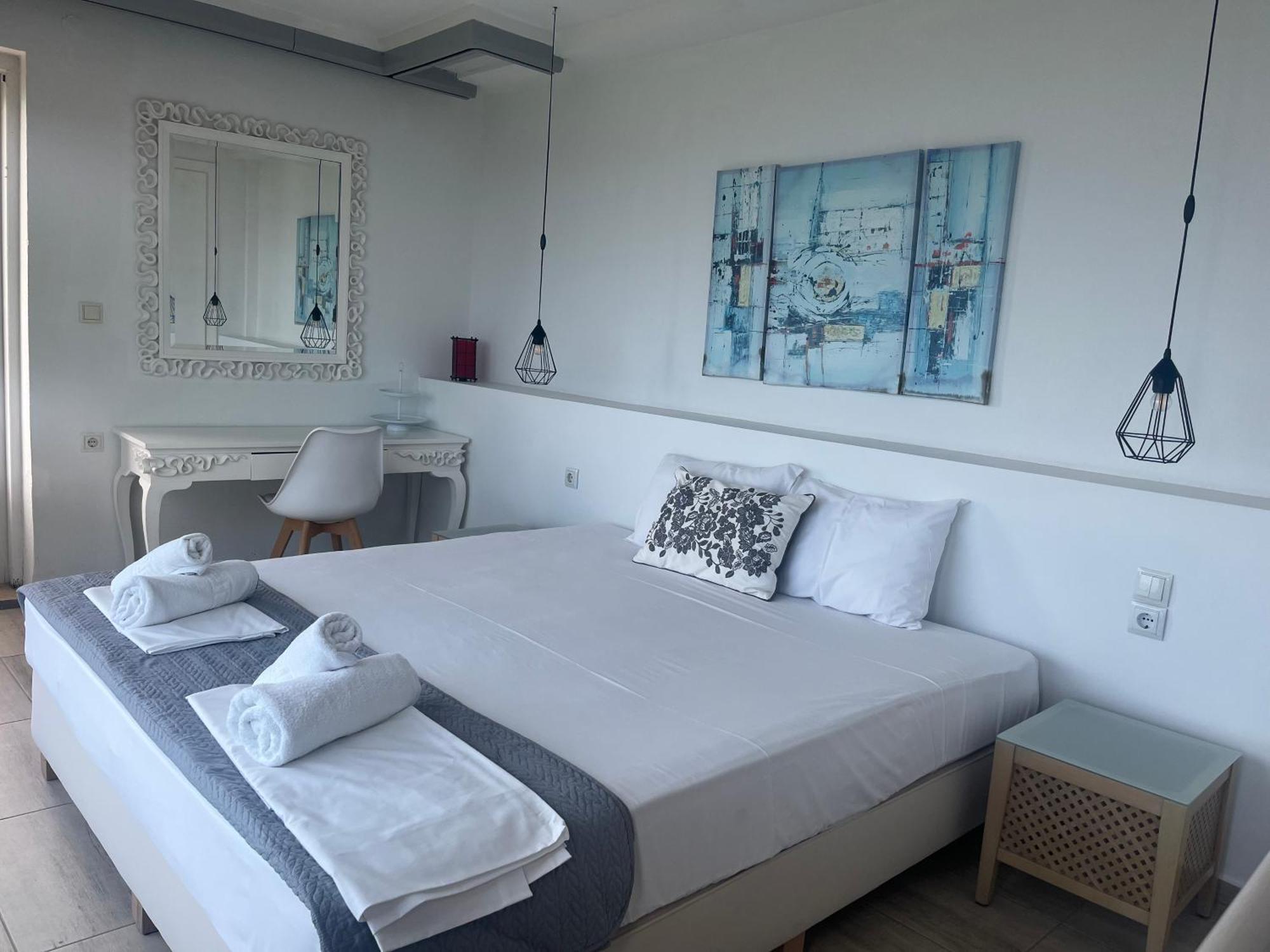 The Beach House - Apartments & Studios (Adults Only) Afytos Exterior photo