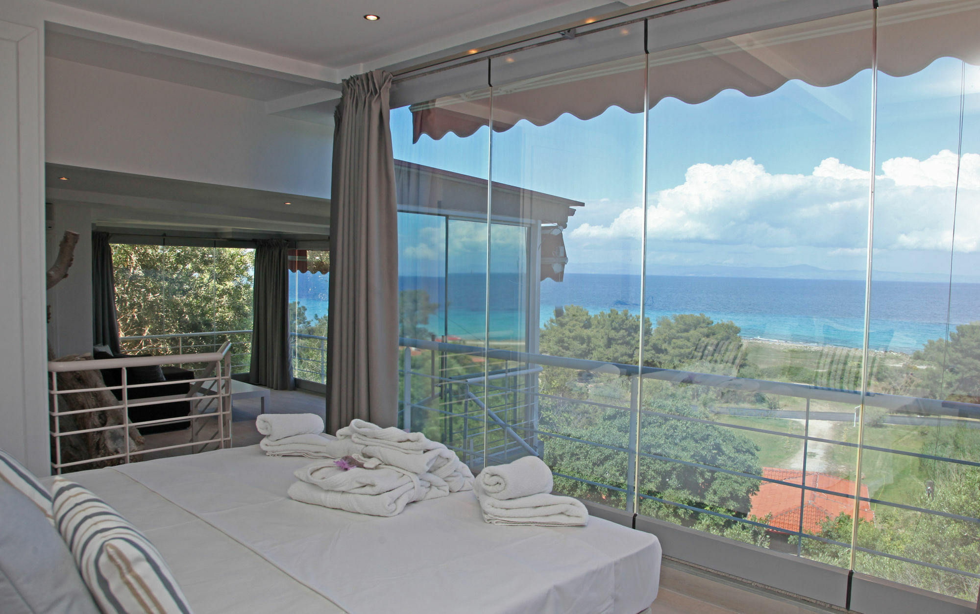 The Beach House - Apartments & Studios (Adults Only) Afytos Exterior photo